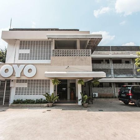 Oyo 1001 Pulo Art Space Near Ciranjang Ent Hospital Jakarta Exterior photo