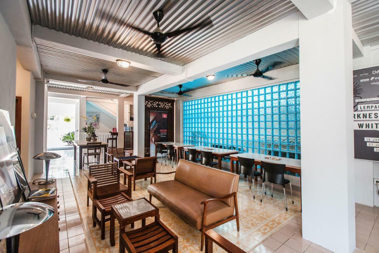 Oyo 1001 Pulo Art Space Near Ciranjang Ent Hospital Jakarta Exterior photo